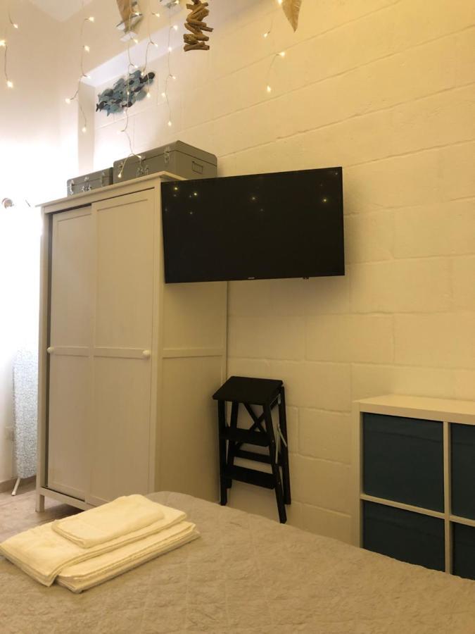 Tiny House Monopoli公寓 外观 照片