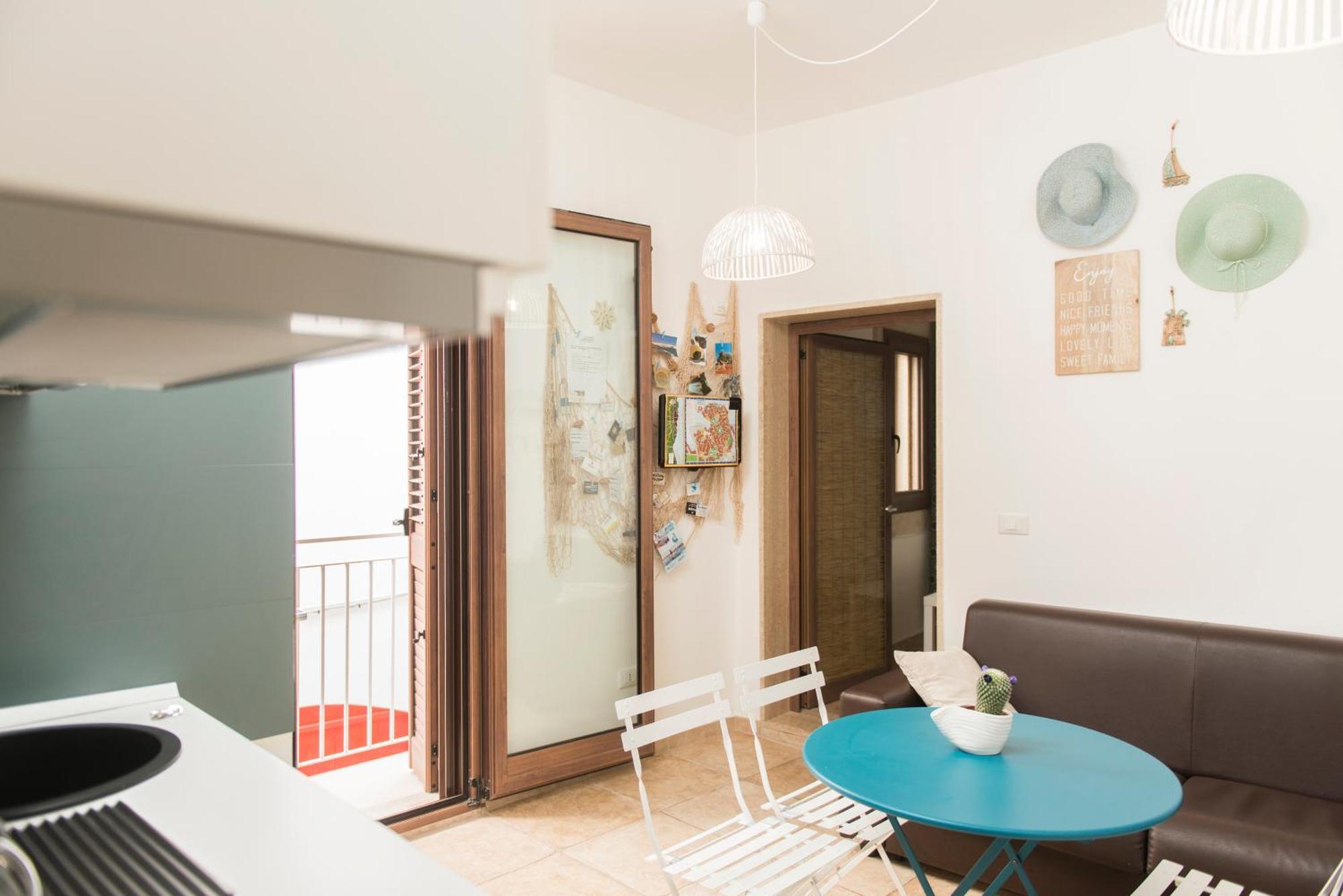 Tiny House Monopoli公寓 外观 照片